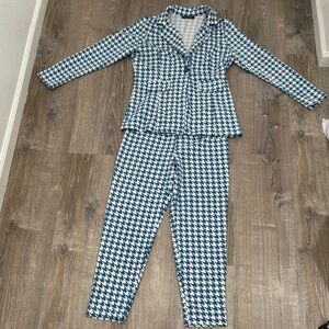 Women's Blue and White Houndstooth Set